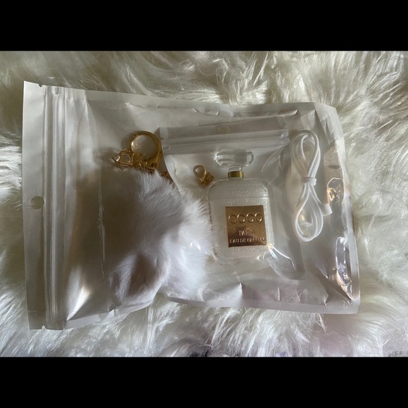 Airpods 2 case - Picture 3 of 5